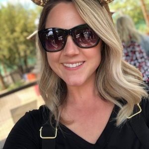 Meet your Posher, Vanessa